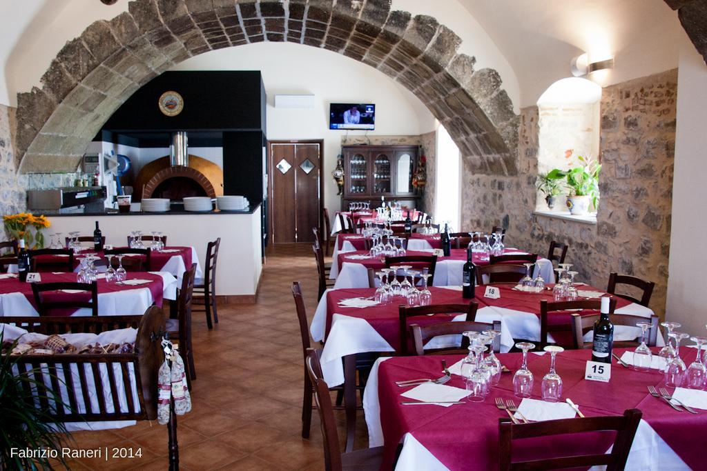 Agriturismo Valle Dell'Etna Roccella Valdemone Dış mekan fotoğraf