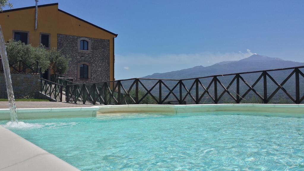 Agriturismo Valle Dell'Etna Roccella Valdemone Dış mekan fotoğraf