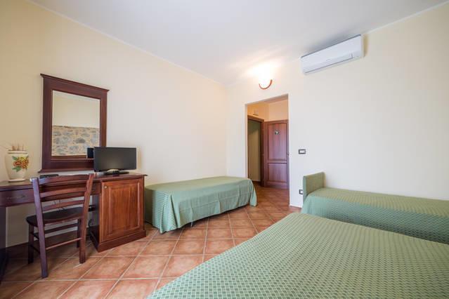 Agriturismo Valle Dell'Etna Roccella Valdemone Dış mekan fotoğraf